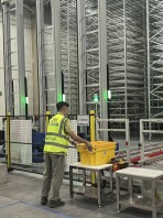 戰(zhàn)馬CTU料箱貨架：東南亞項(xiàng)目